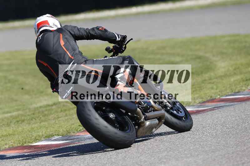 Archiv-2025/43 08.08.2025 Discover the Bike ADR/Bike 2 gelb/backside